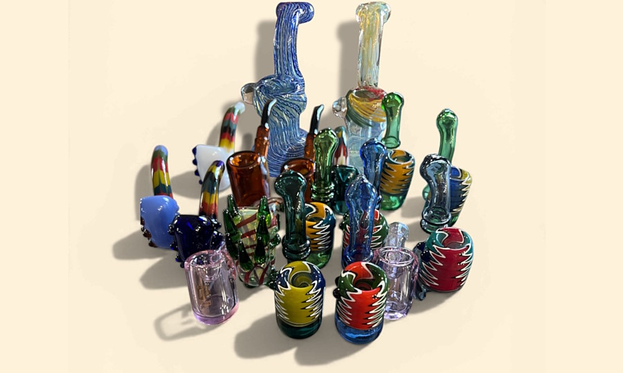 Sashies glassware - various bubblers and sherlock style pipes